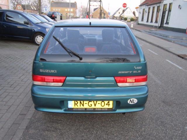 Suzuki Swift 1.3 GLS.