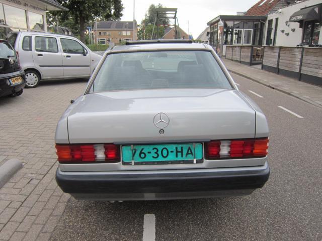 Mercedes 190 E 2.0