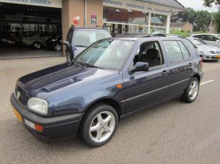 Vw Golf 1.8 GL.