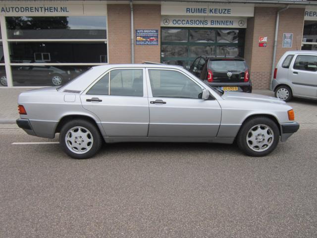 Mercedes 190 E 2.0